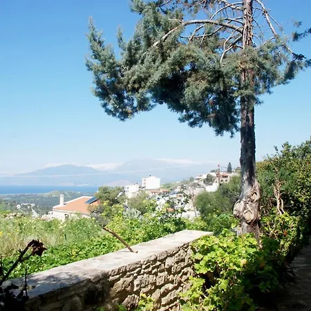 Eleni Apts Aparthotel Kamilari