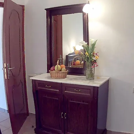 Aparthotel Eleni Apts Kamilari