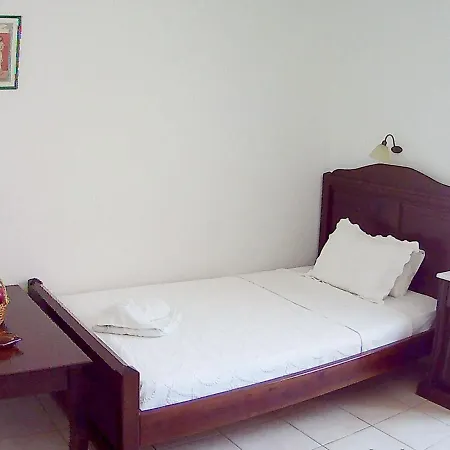 Eleni Apts Kamilari