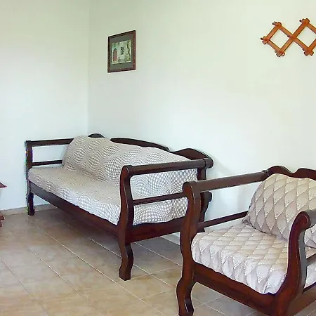Eleni Apts Ξενοδοχείο με διαμερίσματα *