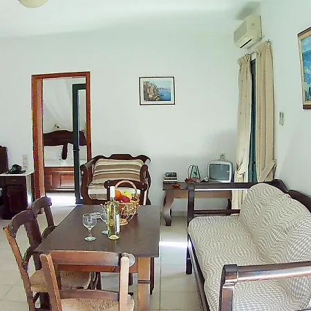 Eleni Apts * Καμηλάρι