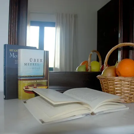 Eleni Apts * Καμηλάρι